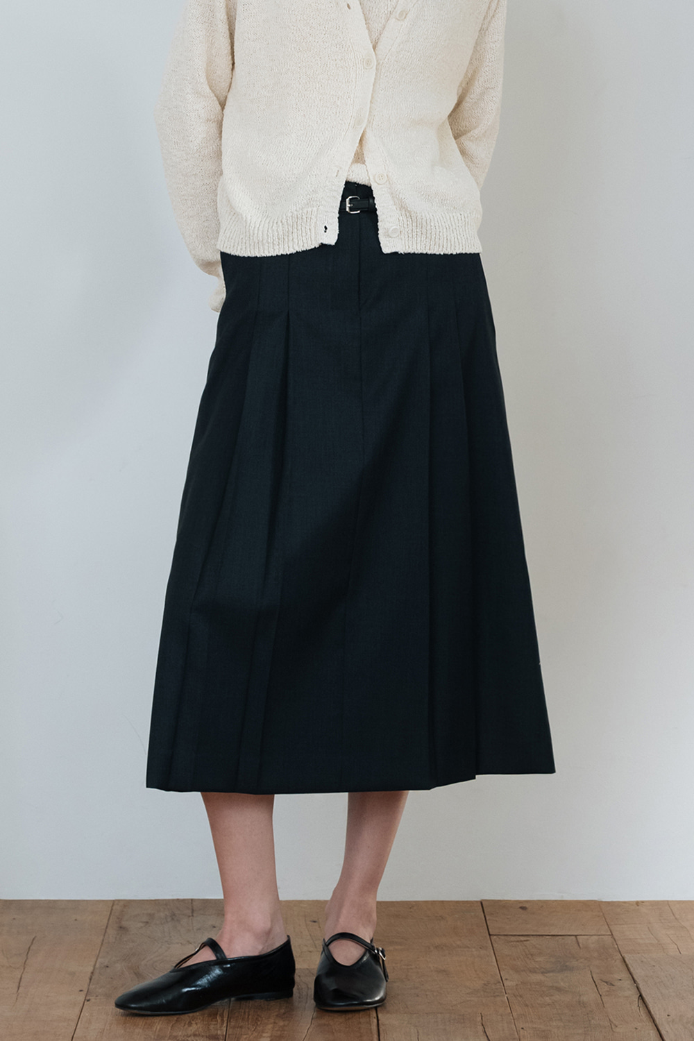 [Steel Gray] Classy Skirt + Belt Set